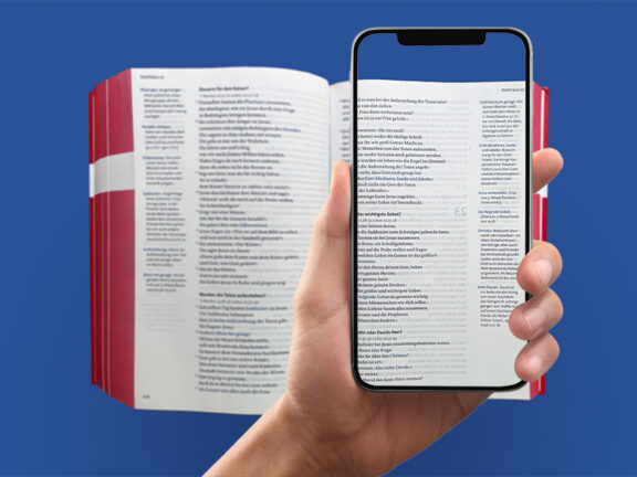 Lesen Sie die Bibel online. Hier sehen Sie einen Ausschnitt aus der Basisbibel, die die Deutsche Bibelgesellschaft 2021 herausgegeben hat.